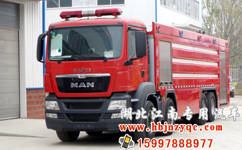 德國(guó)MAN AP40壓縮空氣泡沫消防車(chē)
